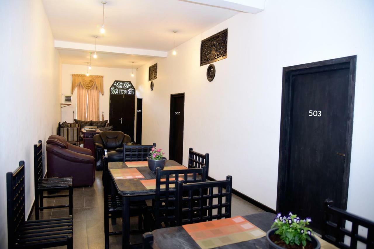 Shades Ella Hotel Екстериор снимка