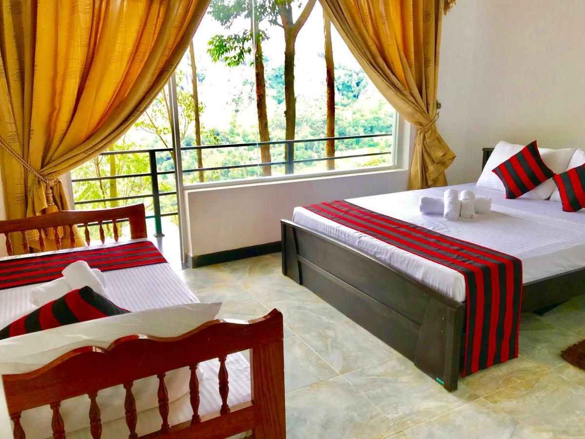 Shades Ella Hotel Екстериор снимка