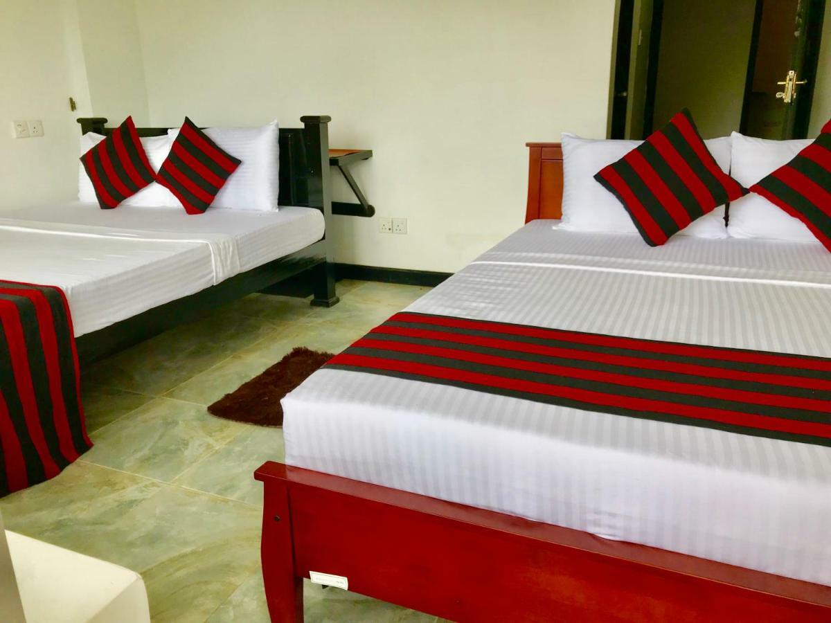 Shades Ella Hotel Екстериор снимка