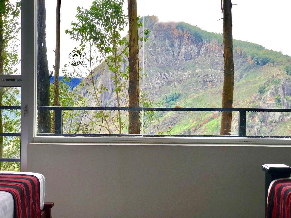 Shades Ella Hotel Екстериор снимка